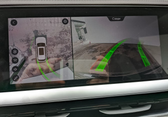 Подержанный автомобиль Geely Monjaro 2024 года (29 фото)