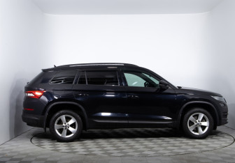 Подержанный автомобиль Skoda Kodiaq 2020 года (4 фото)