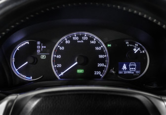 Подержанный автомобиль Lexus CT 2013 года (10 фото)