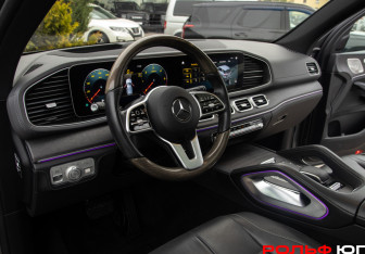 Подержанный автомобиль Mercedes-Benz GLE 2019 года (21 фото)