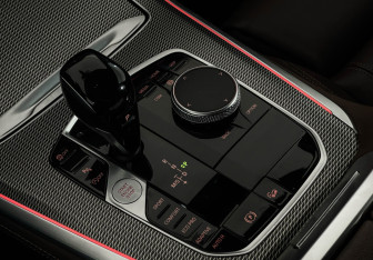 Подержанный автомобиль BMW X5 2019 года (18 фото)