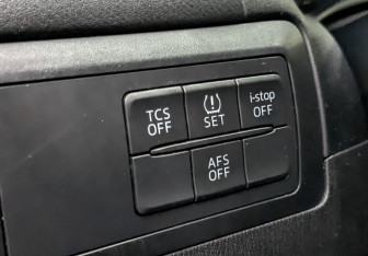 Подержанный автомобиль Mazda CX-5 2014 года (26 фото)