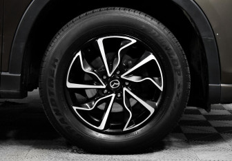 Подержанный автомобиль Mazda CX-5 2015 года (8 фото)