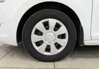 Подержанный автомобиль Skoda Rapid Liftback 2019 года (12 фото)