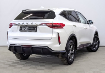 Подержанный автомобиль Haval F7 2023 года (5 фото)