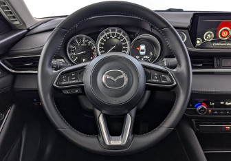 Подержанный автомобиль Mazda 6 Sedan 2023 года (22 фото)