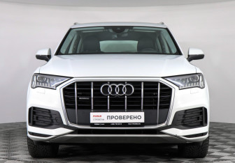 Подержанный автомобиль Audi Q7 2022 года (2 фото)
