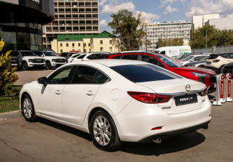 Подержанный автомобиль Mazda 6 Sedan 2015 года (5 фото)