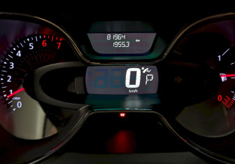 Подержанный автомобиль Renault Kaptur 2020 года (25 фото)