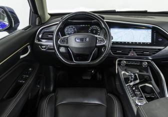 Подержанный автомобиль Geely Tugella 2020 года (10 фото)