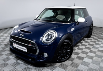 Подержанный автомобиль MINI Hatch 2017 года (17 фото)