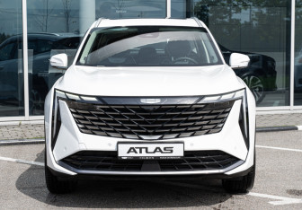 Новый Geely Atlas 2025 (2 фото)