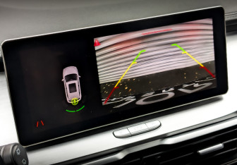 Подержанный автомобиль Geely Coolray 2022 года (25 фото)