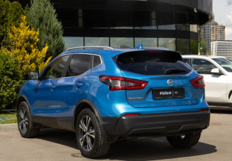Подержанный автомобиль Nissan Qashqai 2019 года (5 фото)
