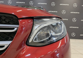 Подержанный автомобиль Mercedes-Benz GLC Coupe 2019 года (11 фото)