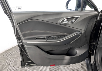 Подержанный автомобиль Москвич 3 2024 года (19 фото)