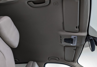 Подержанный автомобиль BMW X5 2014 года (23 фото)