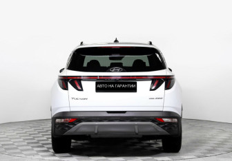 Подержанный автомобиль Hyundai Tucson 2021 года (6 фото)