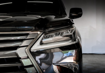 Подержанный автомобиль Lexus LX 2021 года (17 фото)