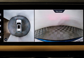 Подержанный автомобиль Geely Monjaro 2023 года (13 фото)