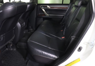 Подержанный автомобиль Lexus GX 2016 года (12 фото)