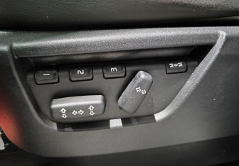 Подержанный автомобиль Land Rover Freelander 2011 года (14 фото)