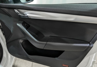 Подержанный автомобиль Skoda Octavia Liftback 2019 года (24 фото)