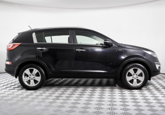 Подержанный автомобиль Kia Sportage 2013 года (4 фото)