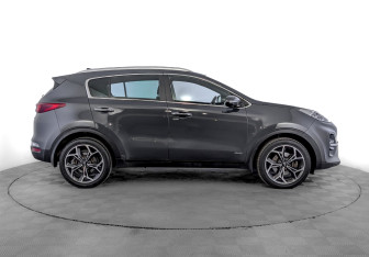 Подержанный автомобиль Kia Sportage 2021 года (4 фото)
