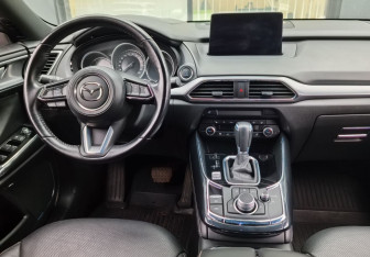 Подержанный автомобиль Mazda CX-9 2021 года (19 фото)