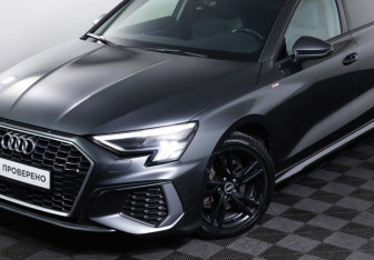 Подержанный автомобиль Audi A3 Sedan 2021 года (25 фото)