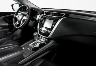 Подержанный автомобиль Nissan Murano Suv 2017 года (6 фото)