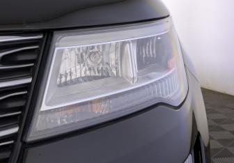 Подержанный автомобиль Ford Explorer 2017 года (11 фото)