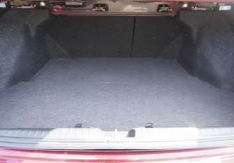Подержанный автомобиль Honda Civic Sedan 2011 года (9 фото)