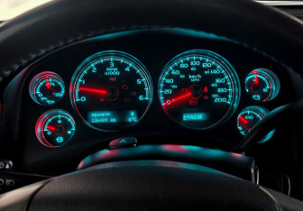 Подержанный автомобиль Chevrolet Tahoe 2013 года (13 фото)