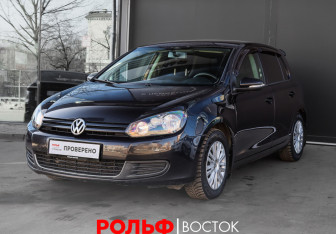Подержанный автомобиль Volkswagen Golf Hatchback 2012 года (1 фото)