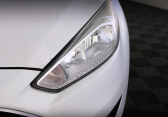 Подержанный автомобиль Ford Focus Sedan 2018 года (17 фото)