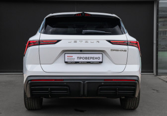 Подержанный автомобиль Jetour Dashing 2024 года (5 фото)