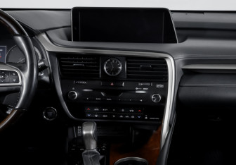 Подержанный автомобиль Lexus RX 2016 года (13 фото)