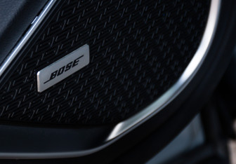Подержанный автомобиль Geely Tugella 2024 года (16 фото)