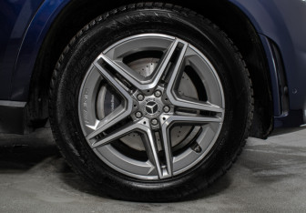 Подержанный автомобиль Mercedes-Benz GLE 2020 года (17 фото)