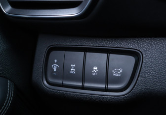 Подержанный автомобиль Hyundai Santa Fe 2019 года (18 фото)