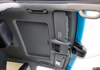 Подержанный автомобиль Toyota Land Cruiser Suv 2017 года (23 фото)