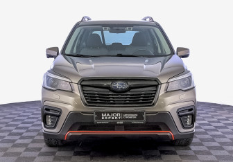 Подержанный автомобиль Subaru Forester Suv 2021 года (2 фото)