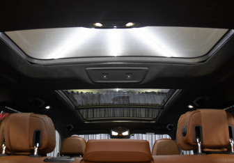 Подержанный автомобиль BMW X7 2023 года (16 фото)