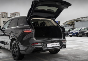 Подержанный автомобиль Voyah Free 2023 года (21 фото)