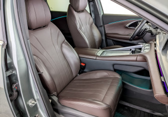 Подержанный автомобиль Exeed TXL 2023 года (24 фото)