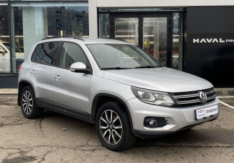 Подержанный автомобиль Volkswagen Tiguan 2011 года (3 фото)