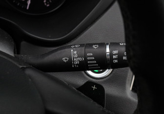 Подержанный автомобиль Cadillac XT4 2020 года (31 фото)