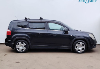 Подержанный автомобиль Chevrolet Orlando 2011 года (4 фото)